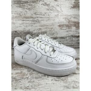 Women's Nike Air Force 1 Low Triple White Sneakers Sz 7.5 Athletic